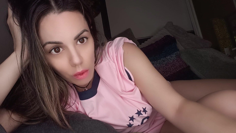 annikarain: Dělám porno s macechou