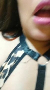 Latina with a Big Ass Finds Herself Alone at Her Friends' House and Takes Advantage of the Situation to Fuck Herself.