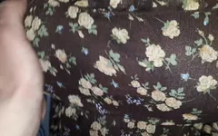 Gadis dari tik tok setuju untuk membintangi film porno