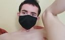 Prettyboi2000x: Călărind un vibrator pentru prima dată pe filmare! Este super...