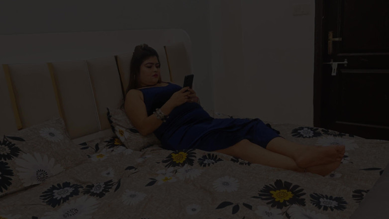 Mastimaal123: Wife Called Her Boyfriend and Gave Him Bangles