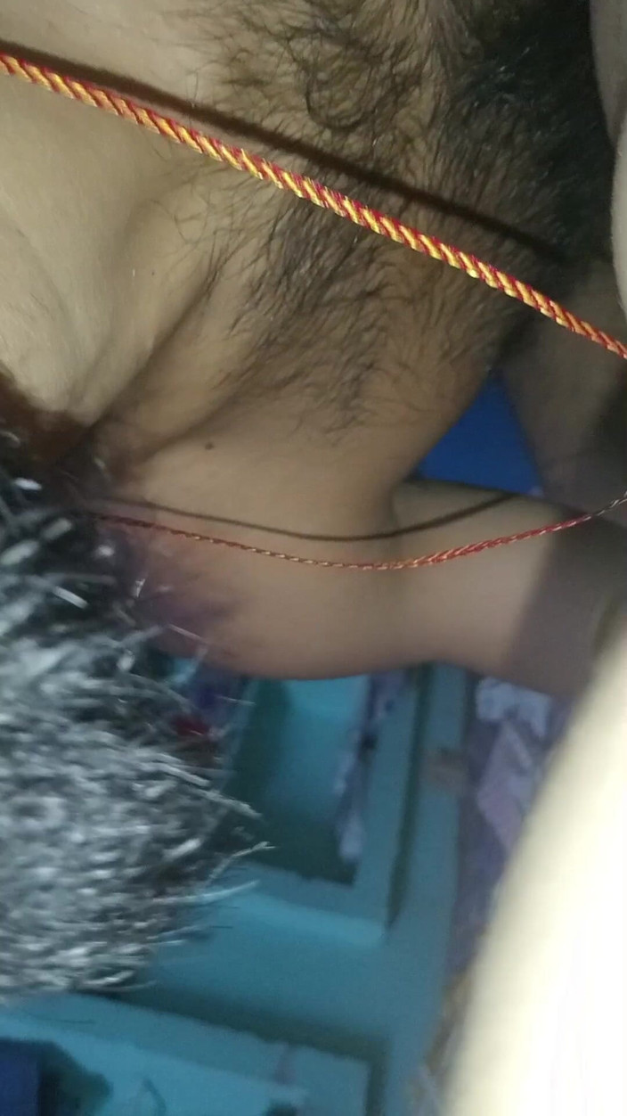 Outdoor header 15: Femme mariée indienne vierge, gros plan, vidéo de sexe desi...