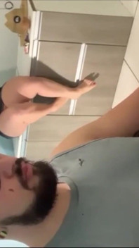 The Slut Came to Offer Herself While I Worked and I Gave Her What She Wanted, Cock in the Ass