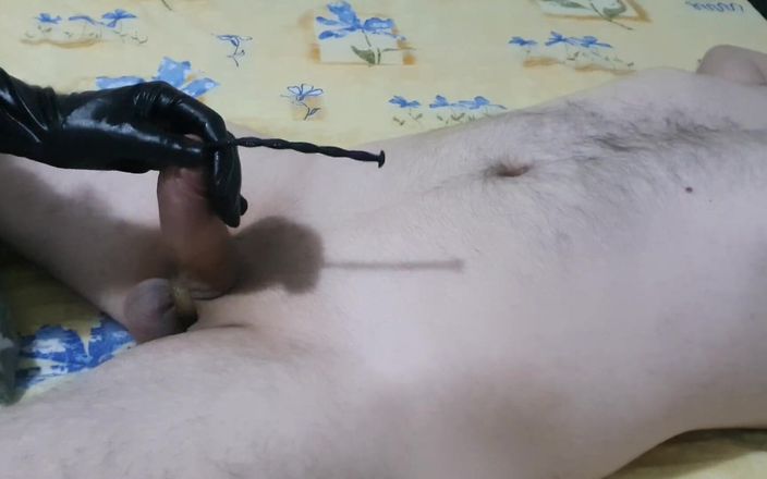 Badkitty B: Domina harnröhre klingender sklavenschwanz mit riesigem 12-zoll-dilator, pegging, analdildos, ruinierter orgasmus