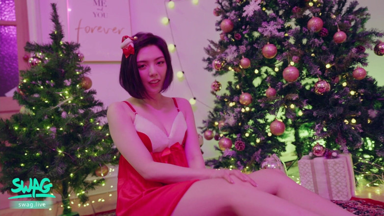 SWAG.live: Show personale di sexy bellezza asiatica