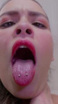 Współlokator twardy anal i mokry dla ciasnego ciała Yessica Bunny