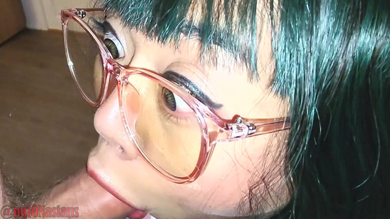 nutON: 아헤가오 사정!