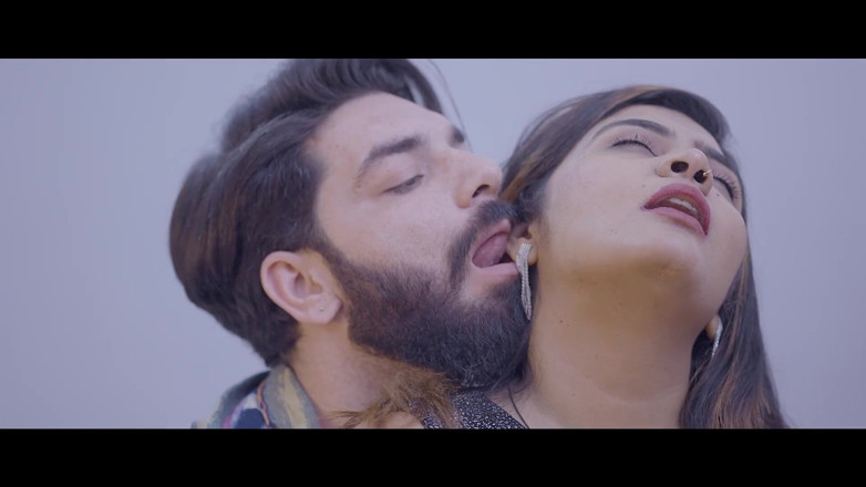 Triflicks: 老板说服他员工的妻子做爱，那就是，老板非常哈拉米。