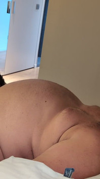 나는 새아빠를 절정에 이르게 한다