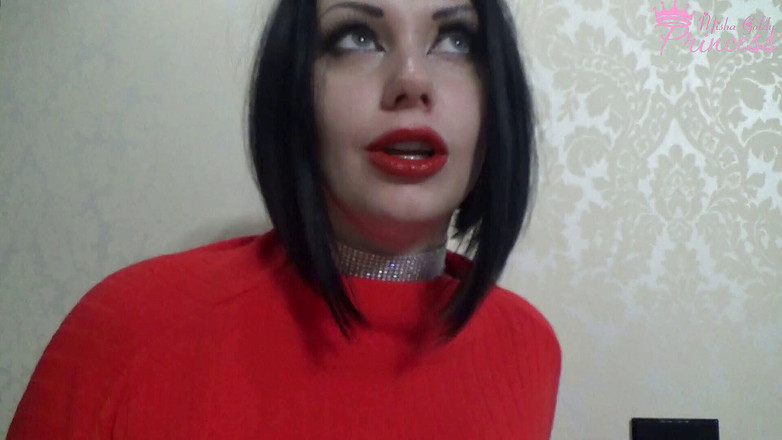 Goddess Misha Goldy: Môi đỏ nhất