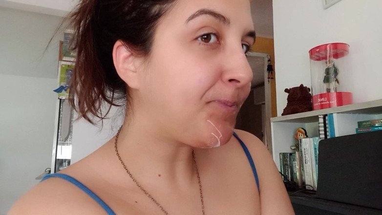 Bunny Looner: Fazendo Enormes e Bagunçadas Bolhas de Chiclete - Bunny Looner