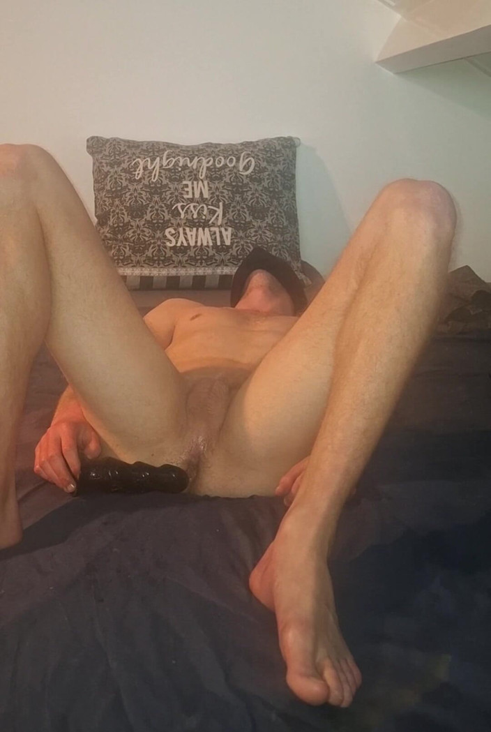 NoFace Twink X: Solo gay anale - dildo estremo e culo spalancamento