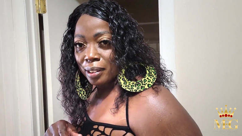 MochaSwallows: MochaSwallows 'Velryba v síťované síti