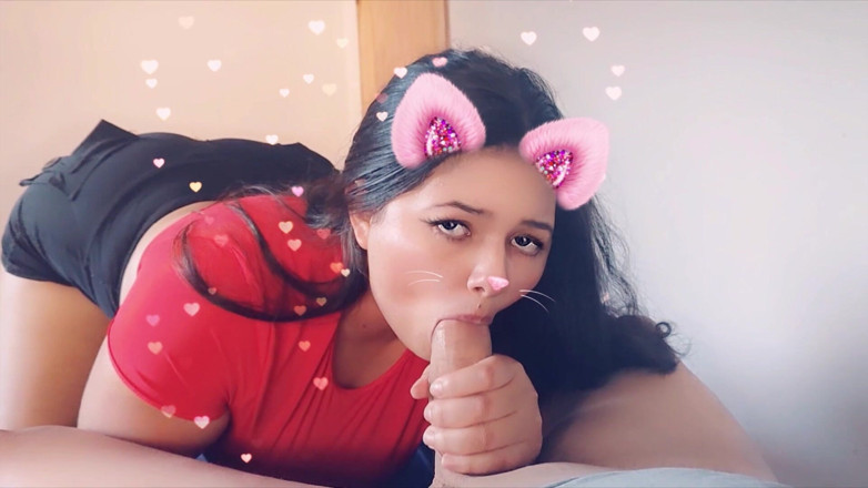 Sashasweet: Girlfriend Sucking Cock with Snap Filter
