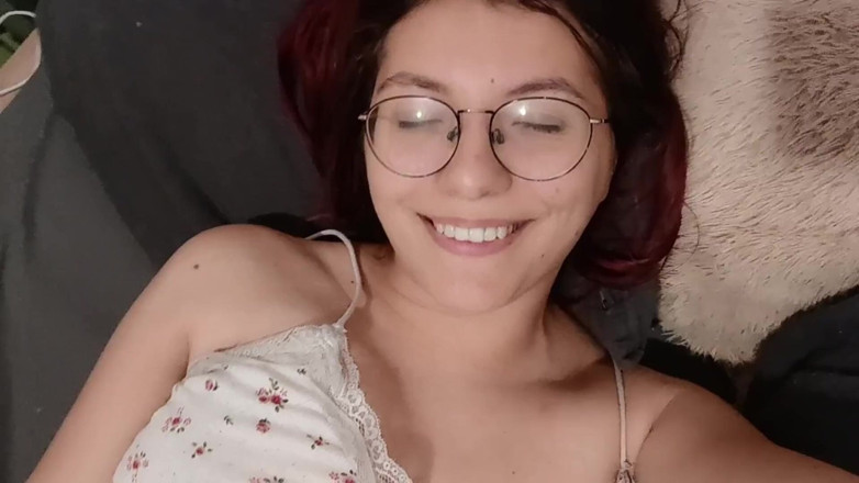 Softbrattypuppy: Domina alemana hablando sucio, eres mi esclavo!