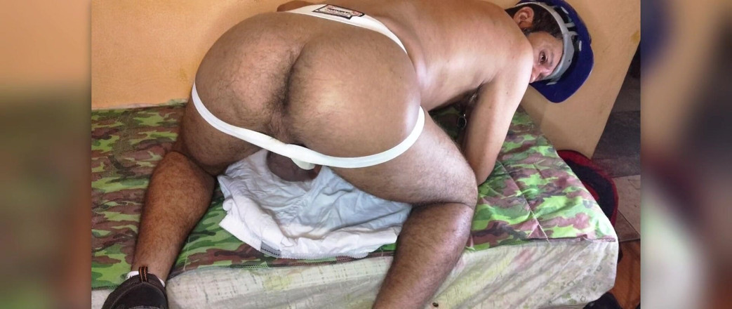 Stink HairyMale: Đập cái lỗ đó