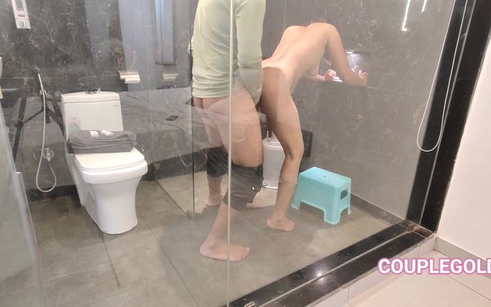 Sexy Komal: Banheiro de hotel no serviço de quarto por garoto fodendo