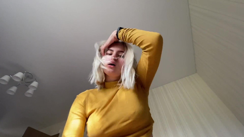 Yummy Mira: Ohnutá a ošukaná do velkého zadku - Moje špinavá nevlastní sestra