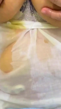 Creampie menunggang berminyak yang ghairah