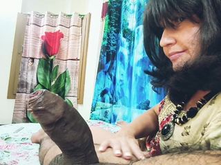 Bolly Karma: Máy bay bà già nghiệp dư làm tình đa chủng tộc...