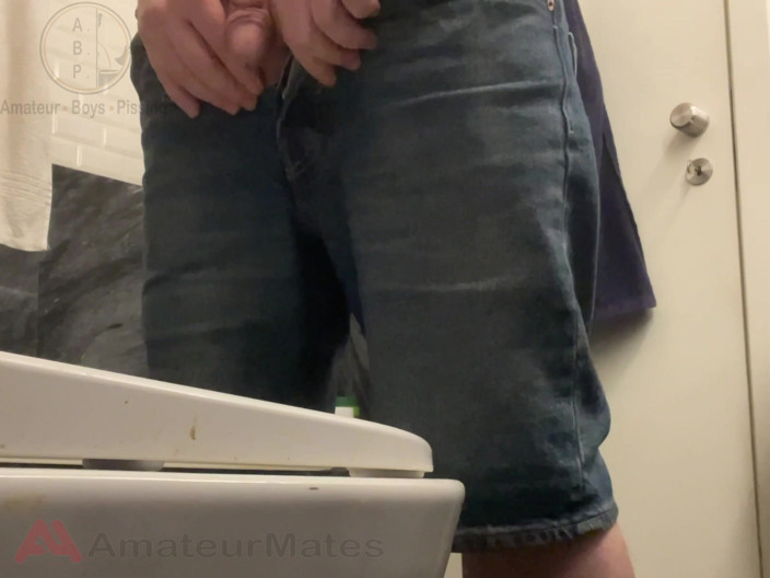 AmateurBoysPissing: Amateur Straight Boy in Jeans Shorts with Big Hanging Balls...