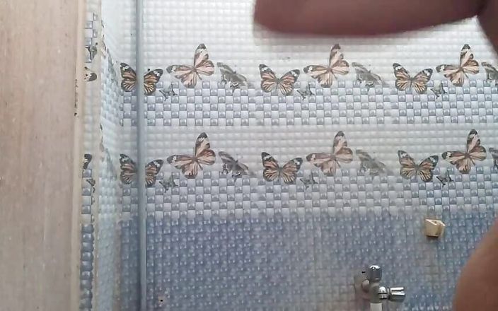 Sexynageena: Tía telugu tomando ducha digitación coño