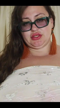 Boobs Make U Worship