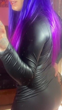 Emma Ink Wearing a Dress Without Panties and Showing Her Big Dick