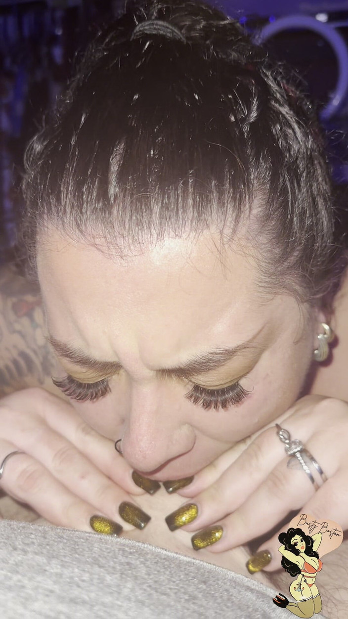 Sharedwife90: Seznamka App kouření