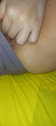 Harige kut masturbatie