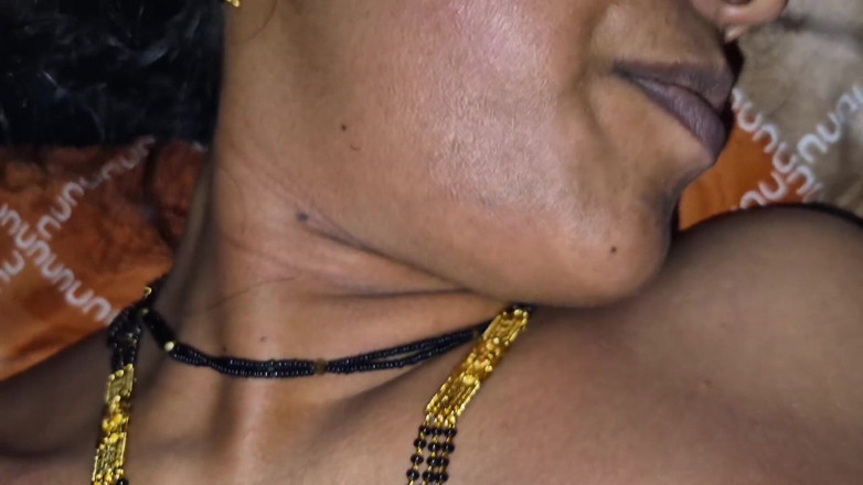 Desi telugu couple: Indian Bhabi Homemade Sex Video Fucking by Her Husband