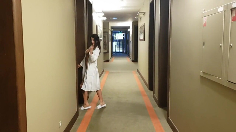 SweetButtocks: Aku pergi ke kamar hotel