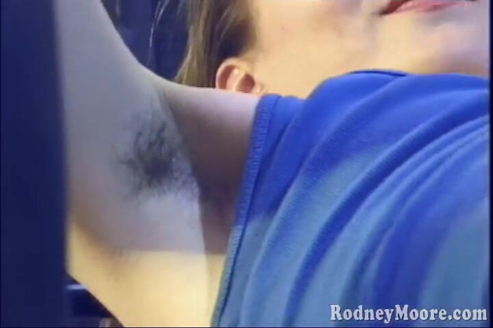 Horny Hairy Girls: โรมานซ์สาวขนดกย้อนยุคสุดมันส์