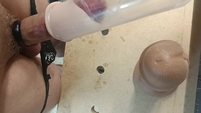 Artbigd: Čerpání penisu