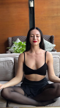 Brat Domme Mindfuck 명상 세뇌 및 자지 파괴