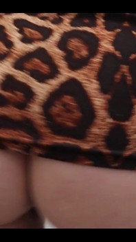 I Lift My Dress My Dress and Tempt You with My Pussy and Ass
