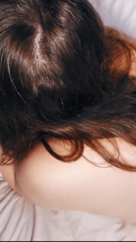 Monica white jilat dan fingering memek becek lilu sampai orgasme gila!