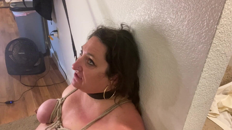 Kittenbritches: Chupando la bbc de papá