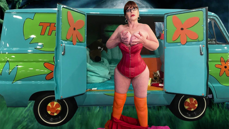 Carmen Angel: Mormor Velma Dinkley: Magical Mystery Tour: Vibratorer, Cocksucking, &amp;creampie, Oh My!