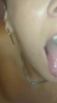 Quick bedroom blowjob