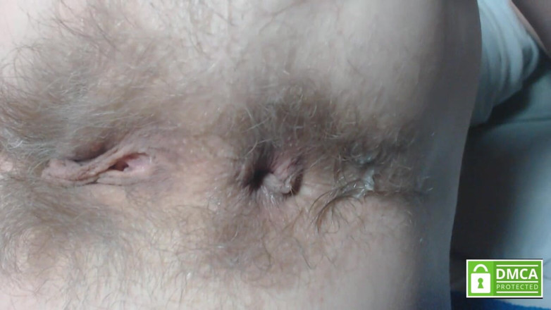 Risky Hairy Couple: Manik punggung dan penjarian dubur