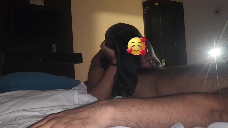 Hardcorelove1: エッチな義理の娘が義父のチンポをしゃぶり、大きなおっぱいに大量射精するために彼を犯す