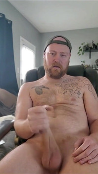 Having a Wank to Some Porn