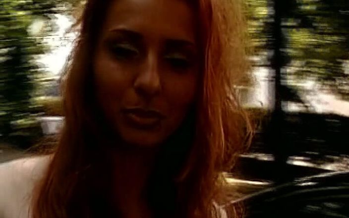 German's MILF: Вона приголомшлива леді з Німеччини, яка оголилася на кастингу