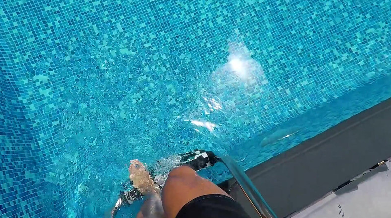 Chokobanana: Deze slet nodigde me uit in haar kamer