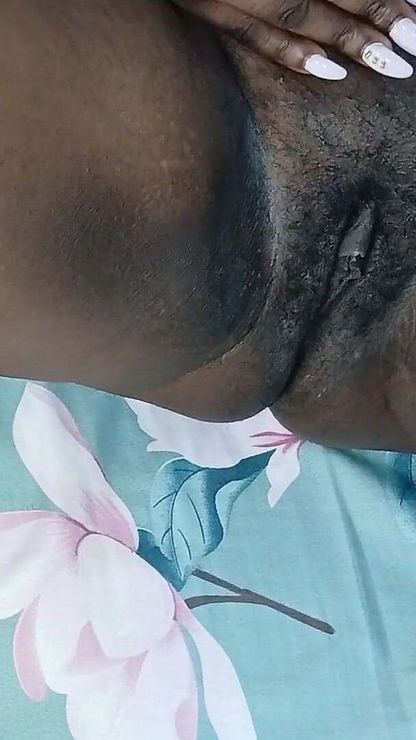 L'umiliazione di bere sperma da un preservativo è stata molto eccitante e piacevole. (BMCs) The Humiliation of Drinking Semen From a Condom Was Very Hot and Enjoyable. (BMCs)