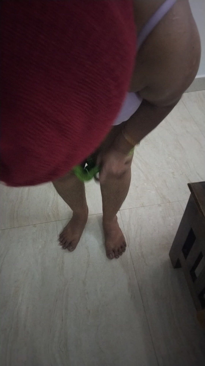 Benita sweety: Vestido caliente después del baño