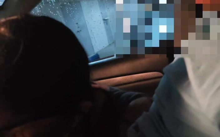 Luks2093: Ich habe den großen schwanz des Uber gelutscht