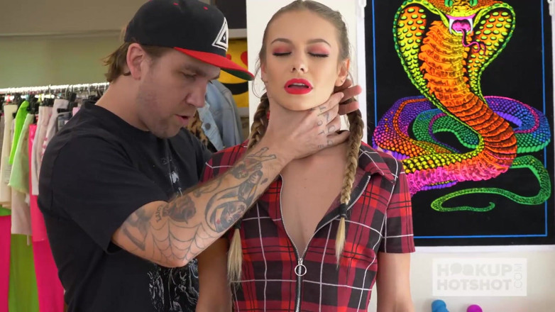 Hookup Hotshot: Pretty 19 yo blonde Naomi Swann nailed by Hookup Hotshot