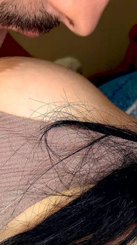 เสียวจนตัวสั่นหนักจากเล่นหัวนม - Unlimitedorgasm
